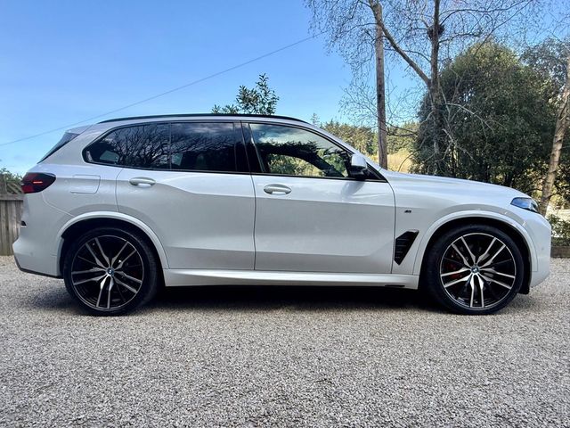 Image for 2025 BMW X5 M SPORT PRO *Tech Pack…SkyLounge…22 inch Alloys* 
