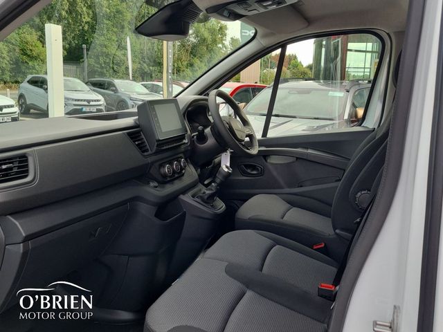Image for 2025 Renault Trafic TRAFIC LL30 BLUE DCI 150 ADVANCE