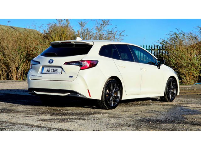 Image for 2021 Toyota Corolla Corolla Estate Hybrid