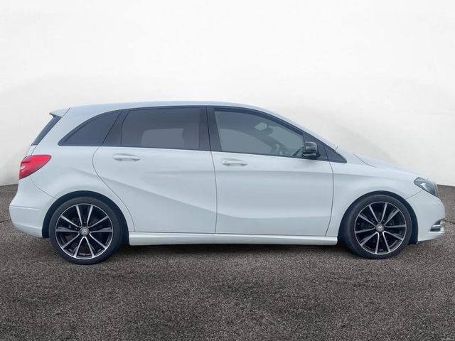 Image for 2012 Mercedes-Benz B 180 