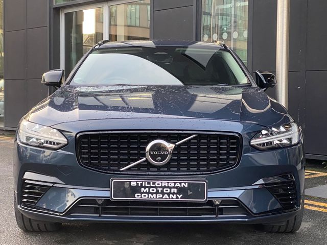 Image for 2022 Volvo V90 T6 Dark Plus Recharge AWD Auto PHEV