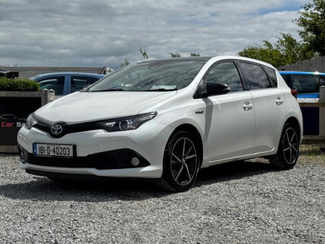 Image for 2018 Toyota Auris Hybrid Luna Sport 4DR Auto