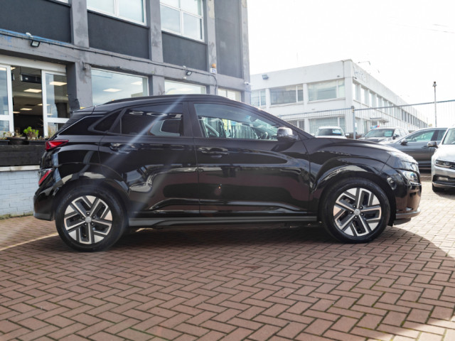 Image for 2021 Hyundai Kona ELECTRIC 150KW 64HKH 5DR HATCHBACK // BATHERY HEALTH CHECK GRADE A // SUPERB VALUE FOR MONEY // ULTRA RELIABLE ELECTRIC VEHICLE // BUY WITH CONFIDENCE AA AND SIMI APPROVED DEALER 2025 // FINANCE ARRAN