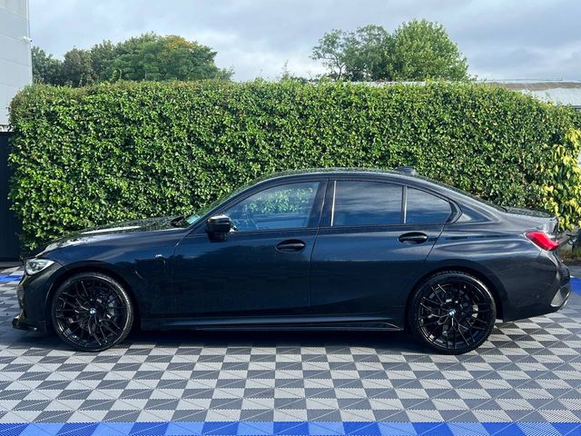 Image for 2021 BMW 3 Series 330e M-SPORT COMPETITION 2.0 HYBRID AUTO // 20" M COMPETITION ALLOYS // LEATHER HEATED SEATS // APPLE CARPLAY/ANDROID AUTO