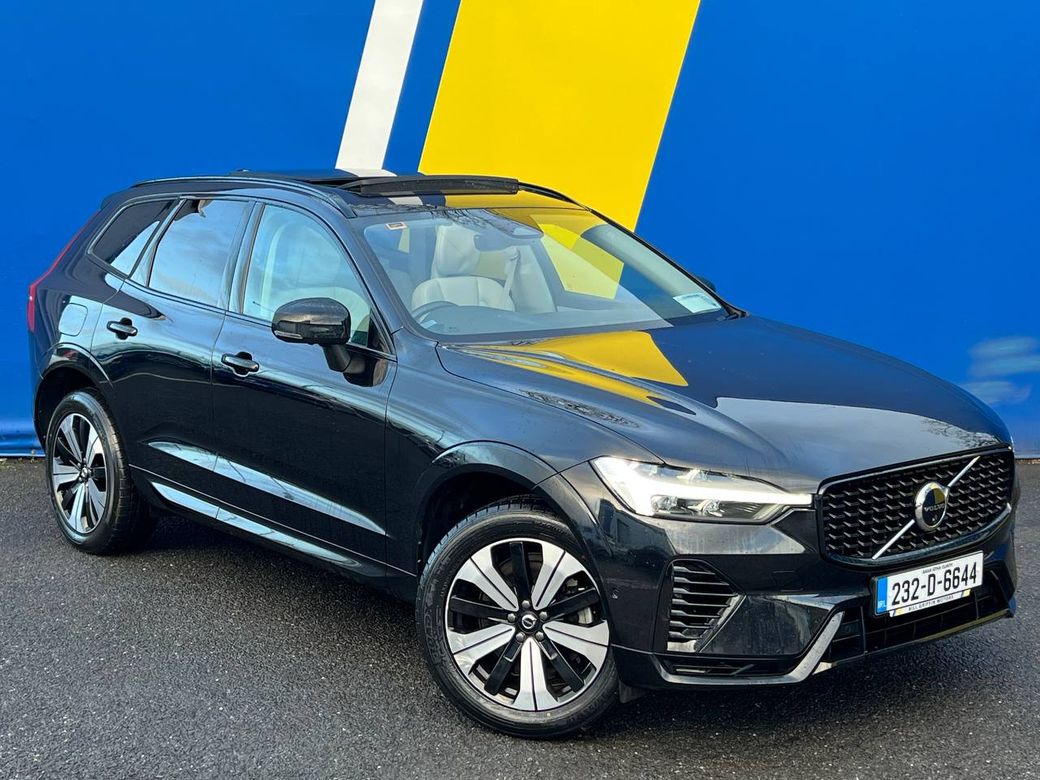 Image for 2023 Volvo XC60 T6 DARK PLUS AWD 2.0 HYBRID // OPENING PAN ROOF // 360 DEGREE PARKING CAMERAS // APPLE CARPLAY/ANDROID AUTO