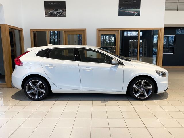 Image for 2016 Volvo V40 2.0 D2 R-design 120BHP 5DR