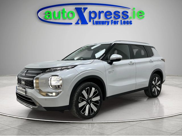 Image for 2024 Mitsubishi Outlander 4WD PHEV G, Low mileage, Reversing camera