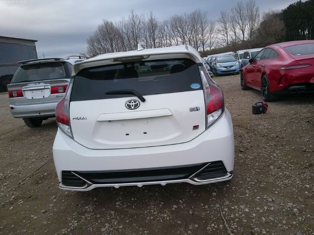 Image for 2018 Toyota Aqua GR Sport 