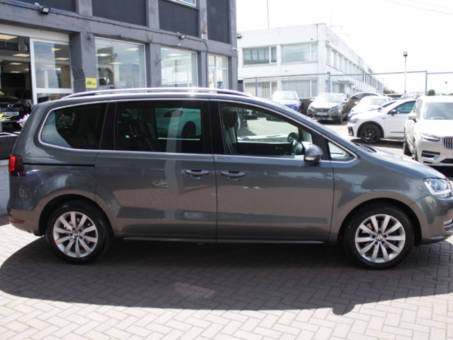 Image for 2019 Volkswagen Sharan 2.0TDI 150BHP HIGHTLINE 7 SEATER WITH PANROOF // BUY WITH CONFIDENCE AA AND SIMI APPROVED DEALER 2026 // FINANCE ARRANGED // ALL TRADE INS WELCOME // ALL TRADE INS WELCOME //