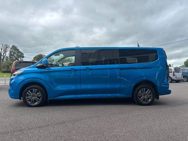 Image for 2027 Ford Tourneo Custom Wheelchair Accessible
