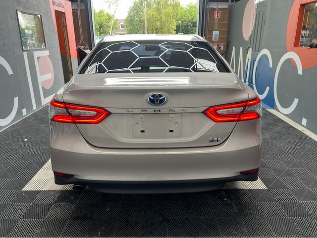 Image for 2018 Toyota Camry ONLY €19950! TOYOTA CAMRY 2.5 HYBRID / 89K KMS / AUTOMATIC / HEATED AND ELECTRIC SEATS / REVERSE CAMERA / CRUISE CONTROL & MORE