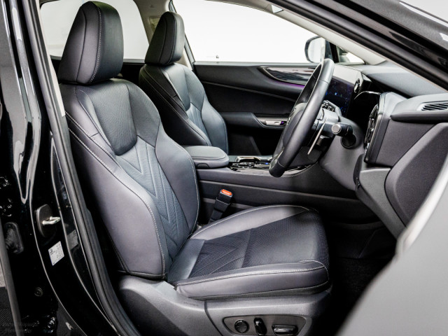Image for 2024 Lexus NX 450H+ **Hight Spec-Pan roof**450H + Premium Plus