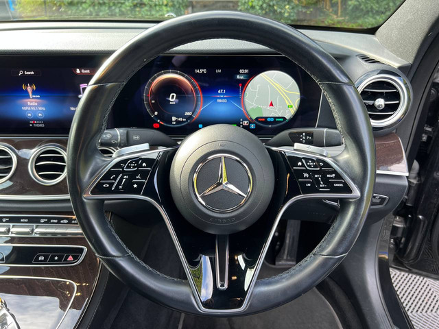 Image for 2022 Mercedes-Benz E Class E220d SPORT 2.0 MHEV AUTO // APPLE CARPLAY/ANDROID AUTO // 360 PARKING SENSORS // VIRTUAL COCKPIT 