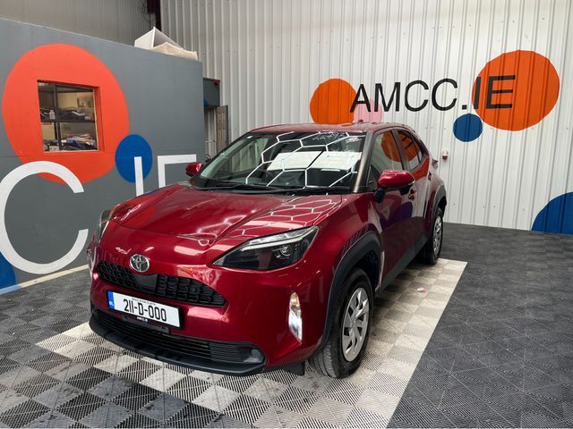Image for 2021 Toyota Yaris €20950 2021 TOYOTA YARIS CROSS 1.5 AUTOMATIC / CRUISE CONTROL / REVERSE CAMERA AND MORE