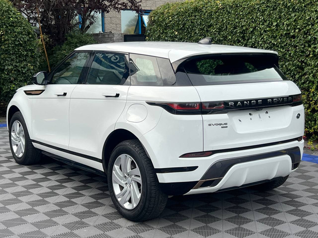Image for 2022 Land Rover Range Rover Evoque EVOQUE R-DYNAMIC // LOW MILEAGE // REVERSE CAMERA // HEATED & POWERED SEATS