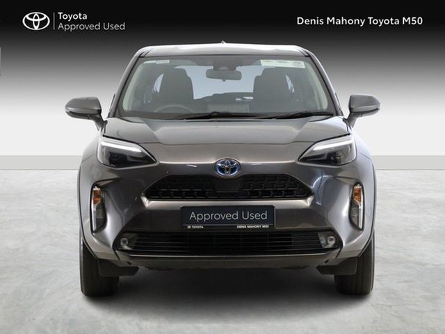 Image for 2023 Toyota Yaris Cross Luna Hybrid