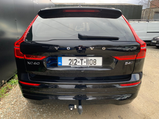 Image for 2021 Volvo XC60 2.0 D 197 BHP MOMENTUM AWD AUTO // GREAT SERVICE HISTORY // STUNNING CONDITION // LEATHER, REVERSE CAMERA AND SAT NAV // €420 ROAD TAX // 