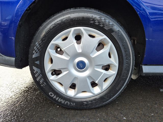 Image for 2017 Ford Tourneo Connect Lowered Floor Wheelchair Access