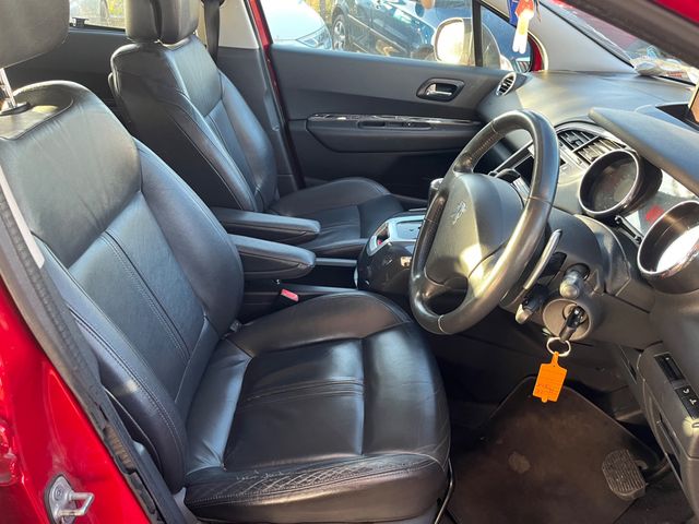 Image for 2011 Peugeot 5008 1.6 HDI Sport 110BHP 5DR Auto