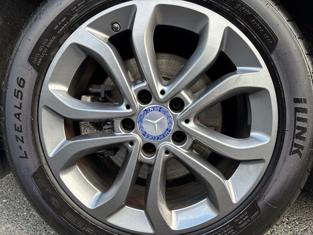 Image for 2017 Mercedes-Benz C Class 200 D AVANTGARDE AUTO 4DR