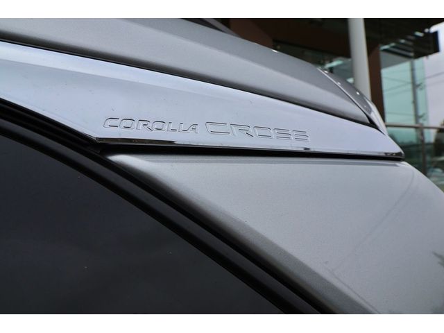 Image for 2022 Toyota Corolla LUNA Cross Hybrid