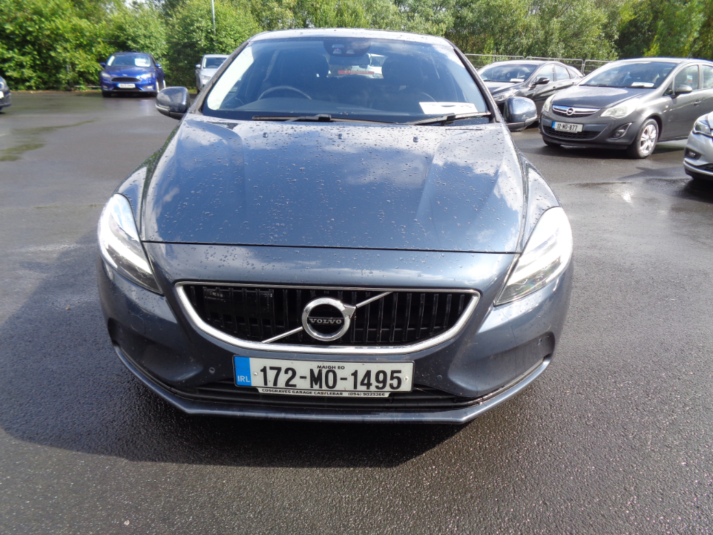 Image for 2017 Volvo V40 D2 Momentum 120PS 5DR