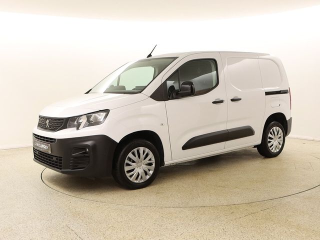 Image for 2022 Peugeot Partner 