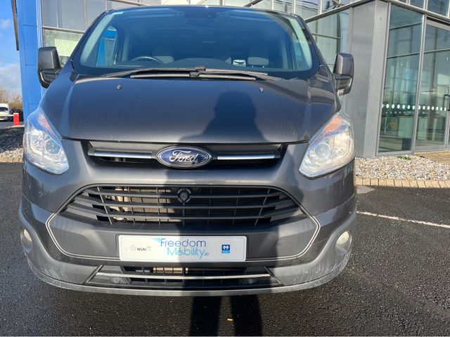 Image for 2018 Ford Tourneo Custom Lowered Floor Wheelchair Access