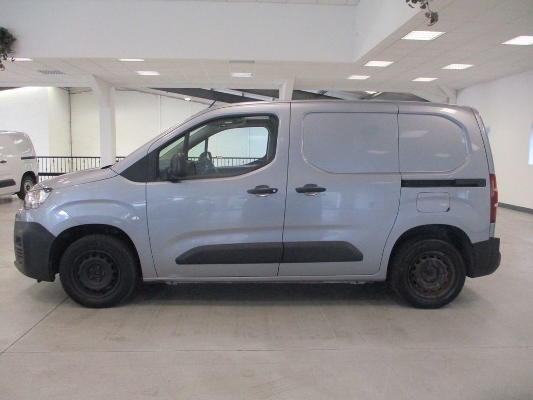 Image for 2021 Citroen Berlingo LX Bluehdi 100 MWB 650KG 3DR-BLUETOOTH-CRUISE CONTROL-SIDE SLIDING DOOR