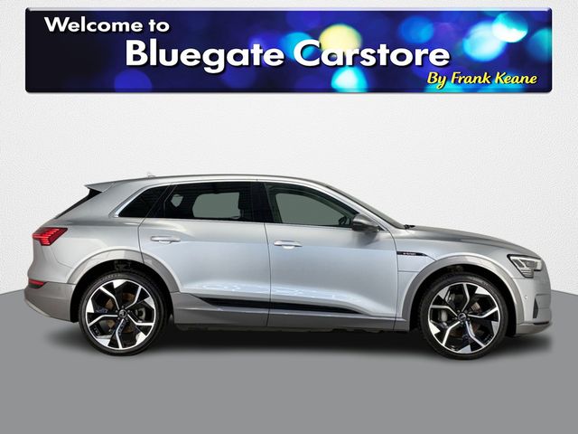 Image for 2022 Audi e-tron 50E TECHNIK QUATTRO 5DR **22 INCH BLACK ALLOYS**FULL BLACK LEATHER INTERIOR**FRONT HEATED SEATS**TOUCHSCREEN INFOTAINMENT SCREEN**FULL DIGITAL DASH**APPLE CARPLAY**ANDROID AUTO**REVERSE CAMERA**