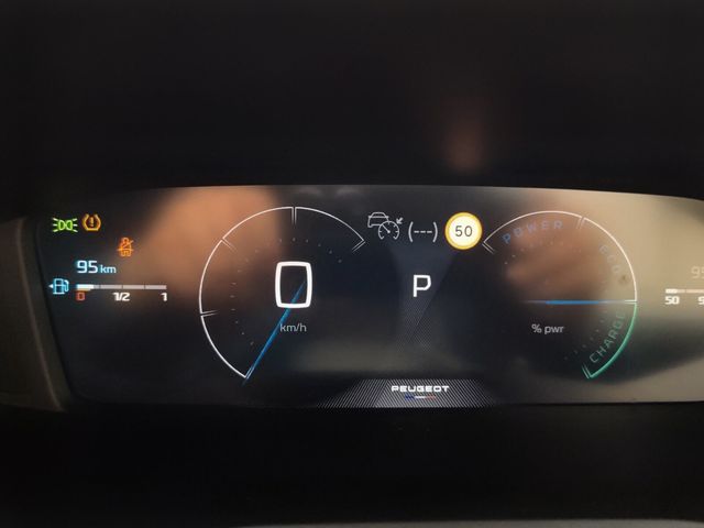 Image for 2026 Peugeot 2008 HYBRID 145BHP e-DCS6 Allure