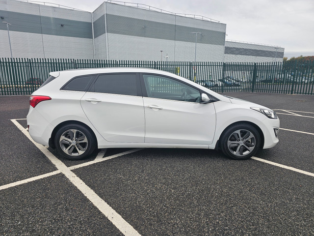 Image for 2017 Hyundai i30 1.6 DIESEL, TOURER DELUXE MODEL, NEW NCT, FULL SERVICE HISTORY, FINANCE, WARRANTY, 5 STAR REVIEWS