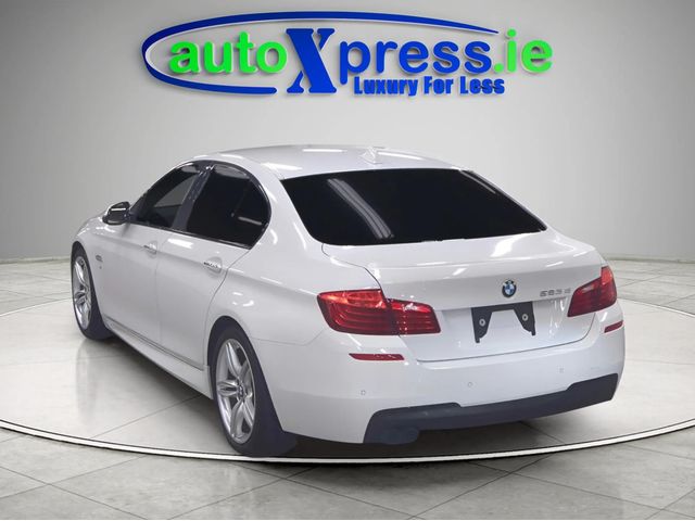 Image for 2016 BMW 5 Series 523D M-SPORT Automatic, Reversing camera