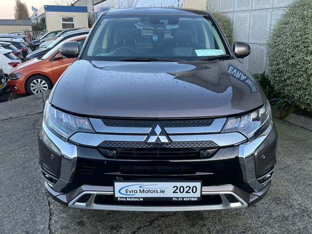Image for 2020 Mitsubishi Outlander G 4WD AUTOMATIC HYBRID PHEV 2.4 PETROL //HIGH SPEC//HEATED SEATS AND STEERING WHEEL//HALF LEATHER ELECTRIC SEATS//ADAPTIVE CRUISE CONTROL//