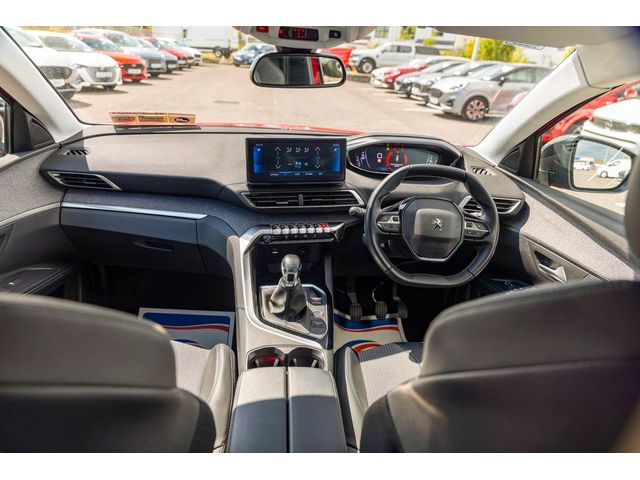 Image for 2022 Peugeot 5008 2022 Peugeot 5008 7 seater 1.5 BlueHDi 130bhp Allure