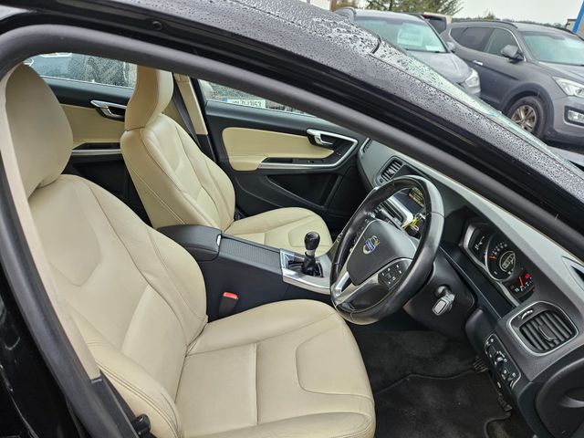 Image for 2015 Volvo S60 D2 SE 4DR