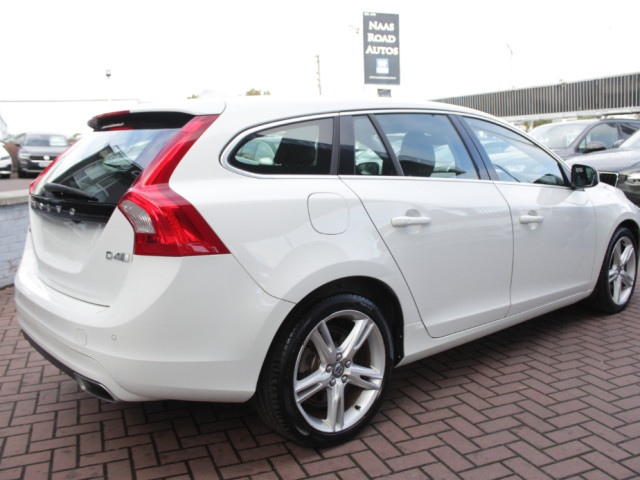 Image for 2018 Volvo V60 2.0D4 CLASSIC EDITION 5DR ESTATE AUTOMATIC // 1 OWNER CAR WITH ONLY 135, 000 KMS IN MINT CONDITION // BUY WITH CONFIDENCE AA AND SIMI APPROVED DEALER 2026 // FINANCE ARRANGED // TRADE INS WELCOME //