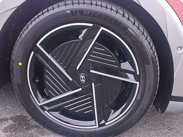 Image for 2026 Hyundai Ioniq 5 Platinum model 84k/wh battery with 570 Kms, Order for 261 Today !.