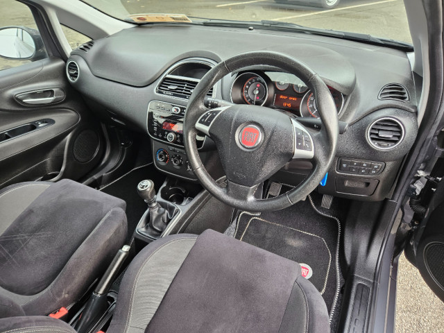 Image for 2016 Fiat Punto EASY 1.2 4DR
