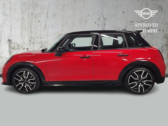 Image for 2025 Mini Cooper Cooper C 5 Door