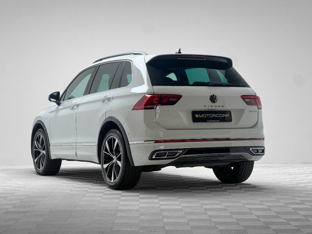 Image for 2023 Volkswagen Tiguan R-LINE TSI DSG
