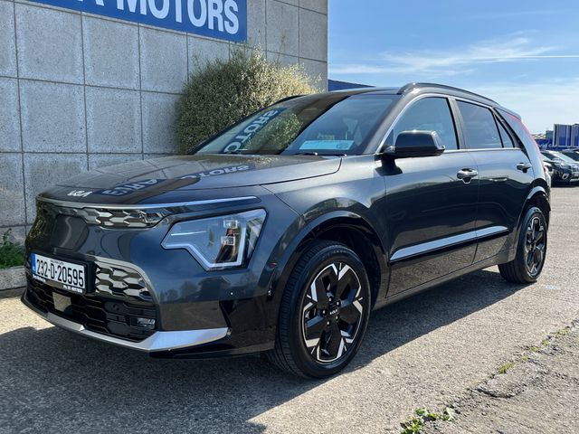 Image for 2023 Kia Niro EV K4 64KWH ELECTRIC //TOP SPEC//FULL LEATHER HEATED AND COOLED ELECTRIC SEATS//HEATED STEERING WHEEL//SAT NAV//REVERSE CAMERA//ADAPTIVE CRUISE CONTROL//HEAD UP DISPLAY//
