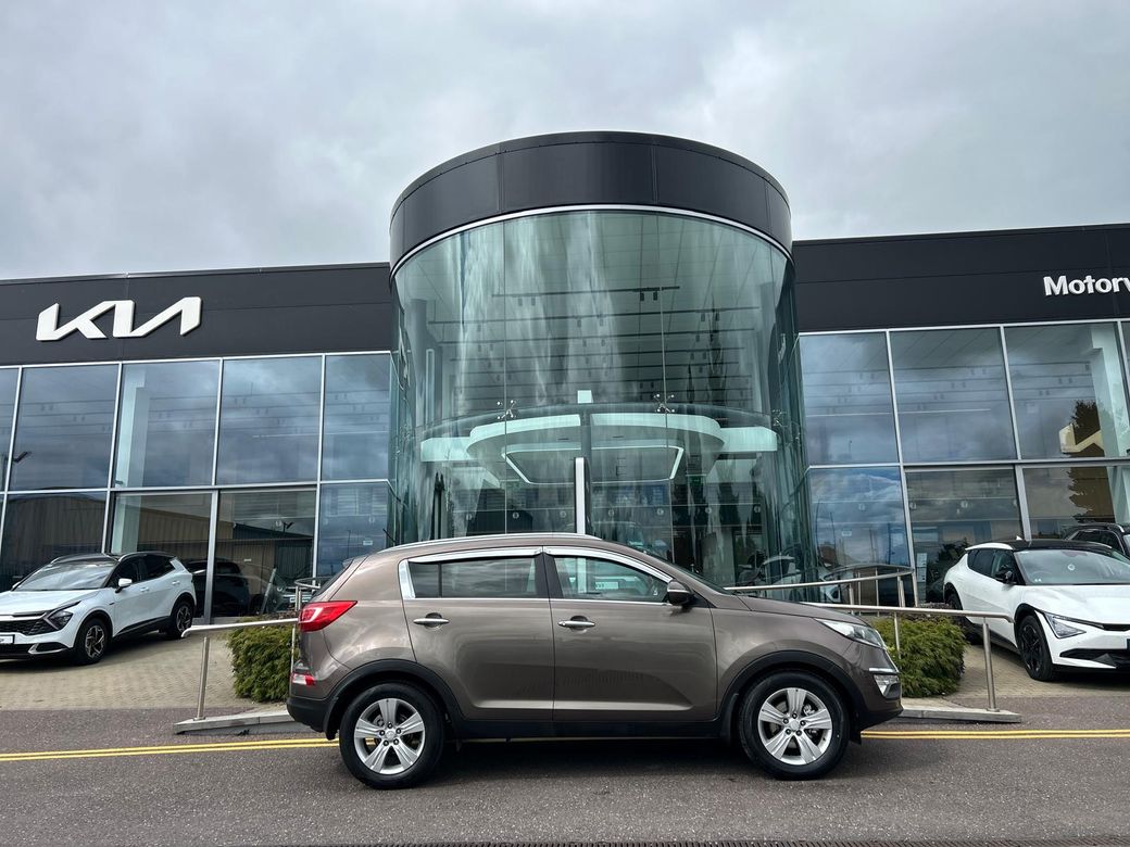 Image for 2013 Kia Sportage 1.7 Crdi 2 ISG 2WD 5DR *IMMACULATE CONDITION, LIKE NEW FULLY SERVICED. NEW CLUTCH. NEW BRAKES* 