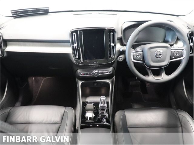 Image for 2022 Volvo XC40 PHEV T4 (197hp) Insciption FWD