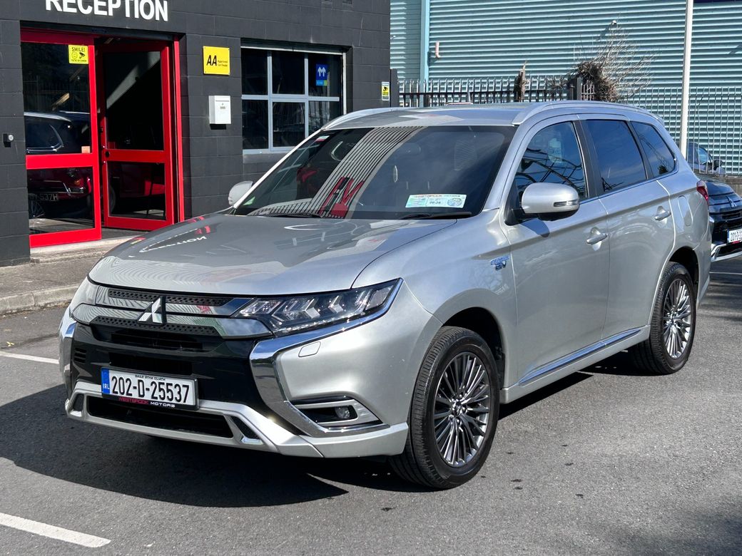 Image for 2020 Mitsubishi Outlander PHEV EXCEED