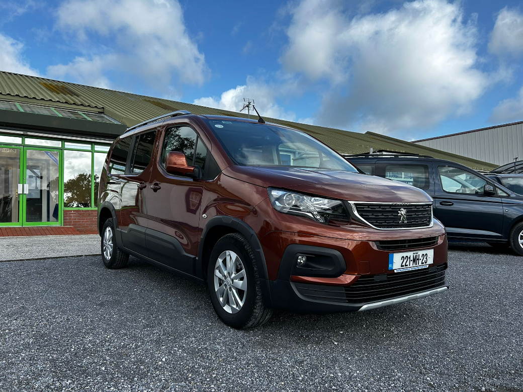 Image for 2022 Peugeot Rifter Taxi Spec Wheelchair Accessible 