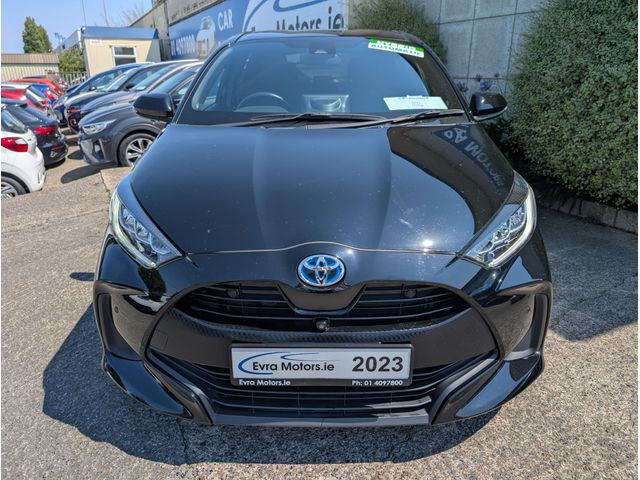 Image for 2023 Toyota Yaris Z HYBRID AUTOMATIC 1.5 PETROL //HIGH SPEC//HEATED SEATS//360 PARKING CAMERAS//KEYLESS ENTRY//ADAPTIVE CRUISE CONTROL//