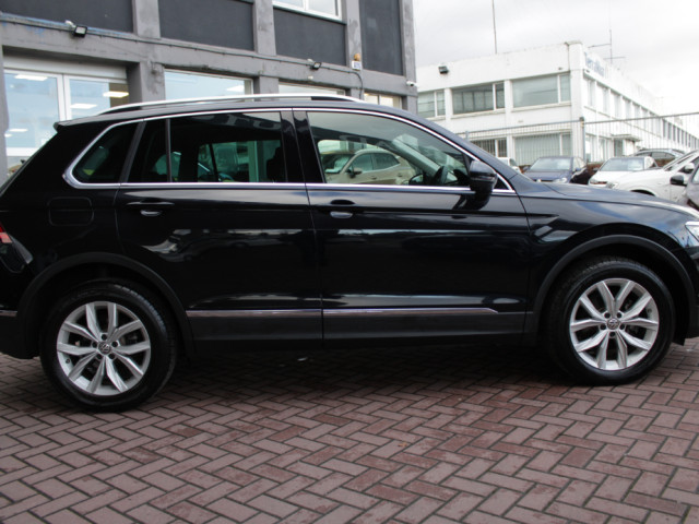 Image for 2019 Volkswagen Tiguan 2.0TDI 150BHP ELEGANCE EDITION 5DR ESTATE // 1 OWNER IN IMMACULATE CONDITION // WELL WORTH VIEWING // BUY WITH CONFIDENCE AA AND SIMI APPROVED DEALER 2026 // FINANCE ARRANGED // TRADE INS WELCOME //