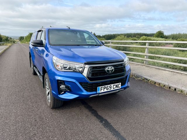 Image for 2019 Toyota Hilux 