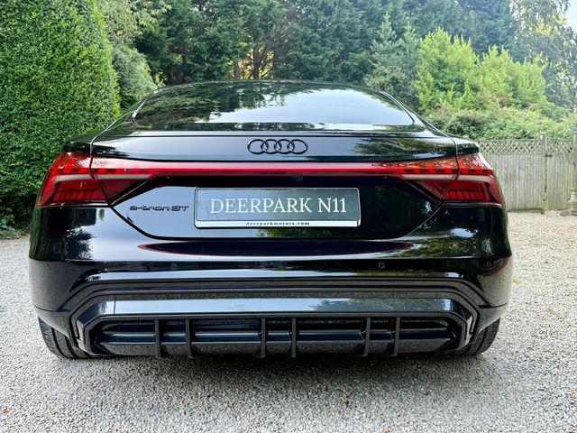 Image for 2022 Audi e-tron GT *All Black…Bang and Olufsen*